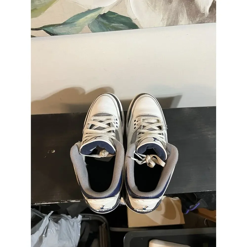 Size 9.5- Air Jordan 3 Retro Midnight Navy CT8532-140